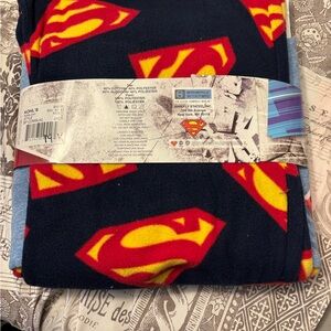 $7 LAST CALL 10 NWT DC Comics Superman Men’s Sleep set Red, Yellow, Blue S